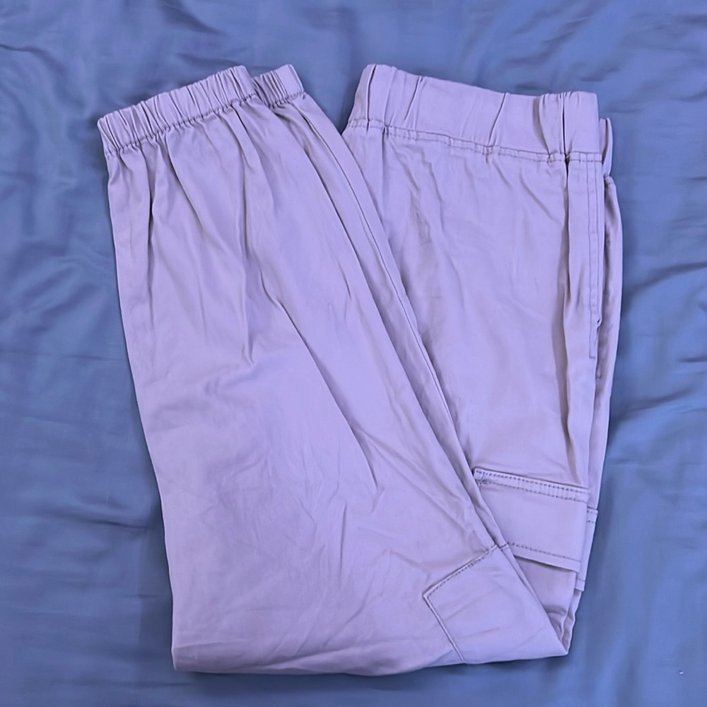 Light weight joggers